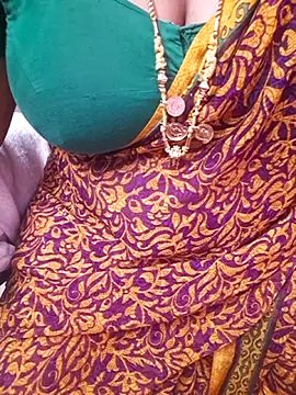 tamil_ammani (F milf) - Boobs show😜😜😝🥰🔥🔥🔥