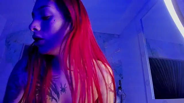 Derieri_Blush webcam
