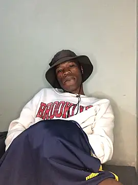 thandolezwe1 Live Webcam on Stripchat