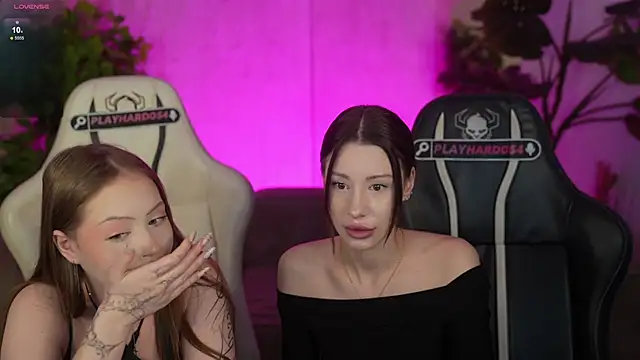 Selena_Glow live sex cam