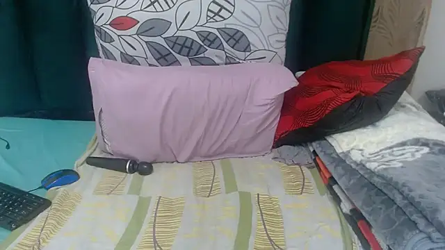 CaramelMelons78 webcam