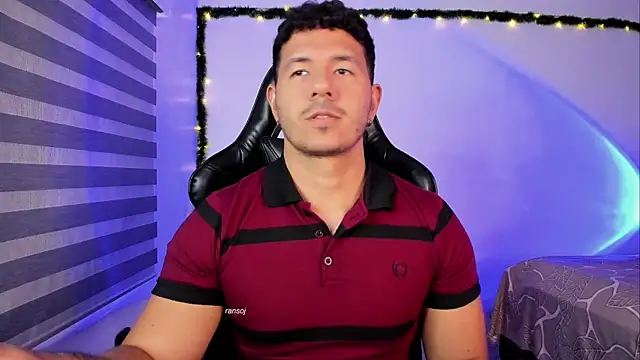 ransoj live sex cam