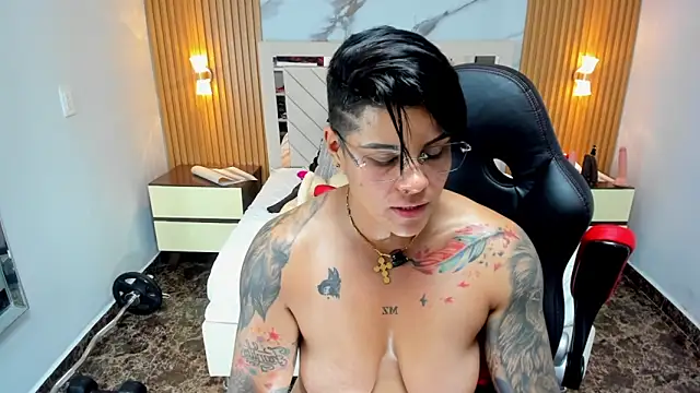 KAROLLJONES1 webcam