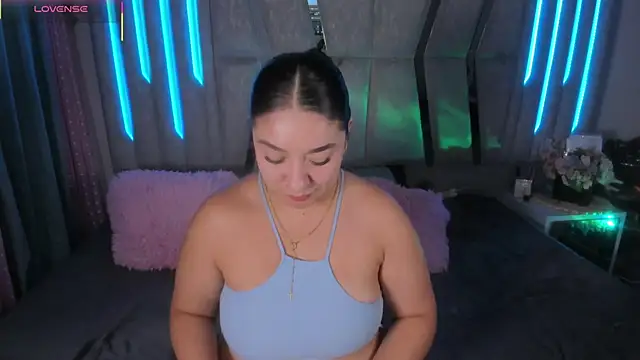 scarlet_miller1 webcam