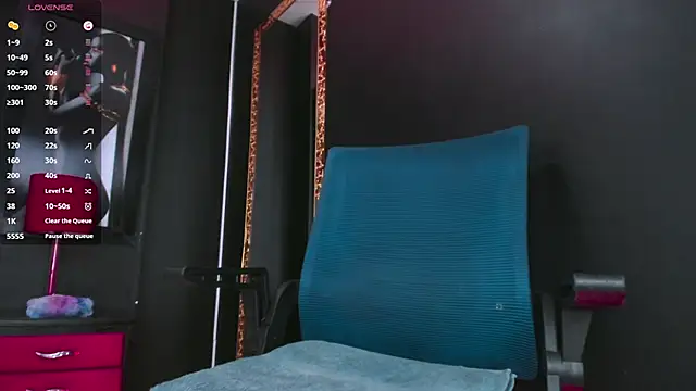 Nyx_Moon webcam