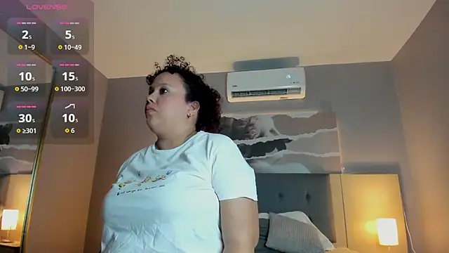 Zara_Holly_ webcam