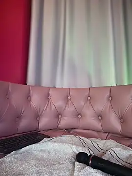 LeylaKnox