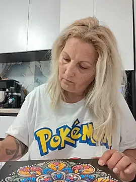 Divineblond