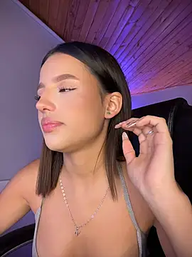 sofia18_pinkk (F teen) - Show ass🥺