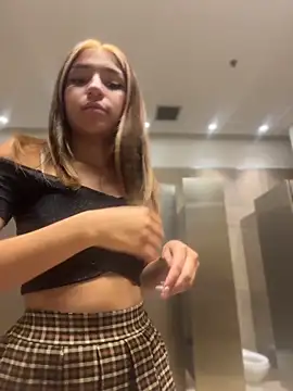 Isabella18_pink