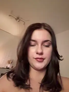  MaribelRiver chat room