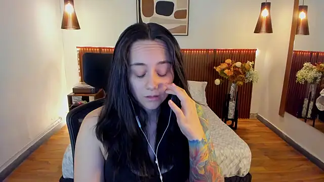 katherinebond - KatherineBond's free webcam - UK Sex Cams