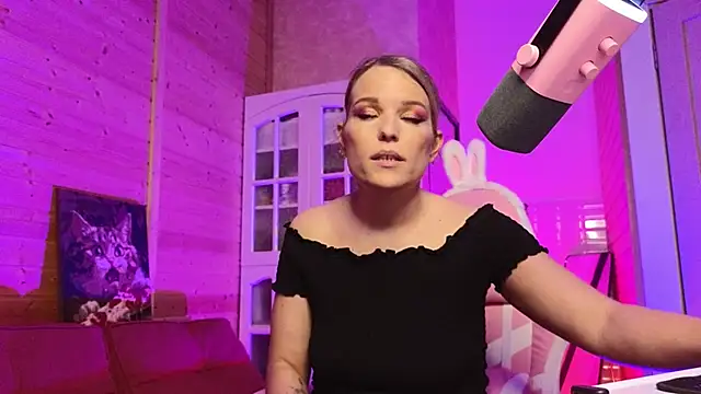 lady_shine - Lady_Shine's free webcam - UK Sex Cams