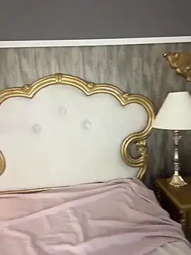 NaughtyNinnaXXX