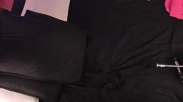 bellaboobs_ - BellaBoobs_'s free webcam - UK Sex Cams