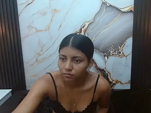 andreaserpa - AndreaSerpa's free webcam - UK Sex Cams