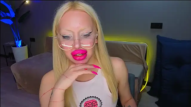 Luna_Beverly