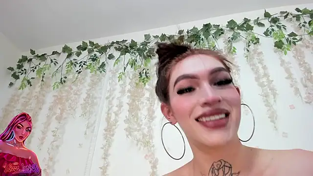 Ieleroraiina - Trans webcam sex chat