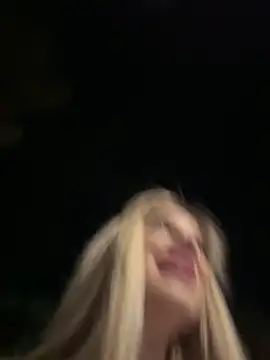  AlyssaFoxx_ chat room