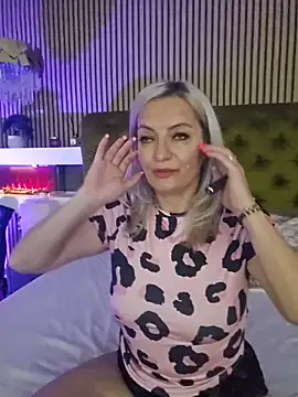 ladytouch (F milf) - 🔥Fuck my ASS🍆BIG DILDO😈