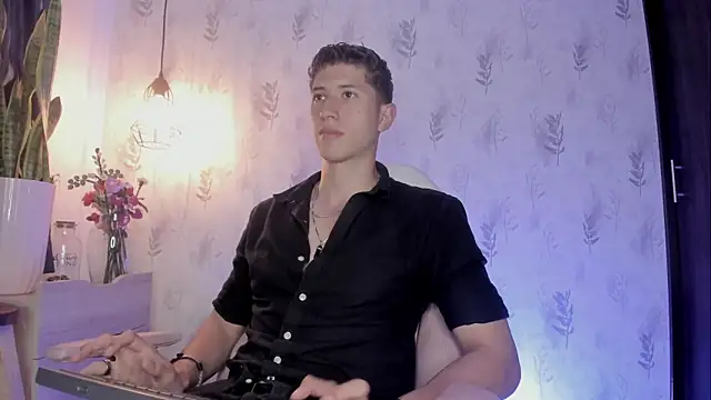 Dorianmistery2322_ webcam