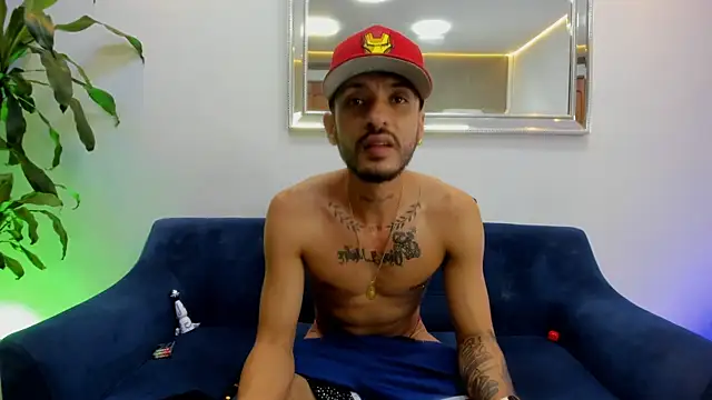 denis_winslow - Denis_winslow's free webcam - UK Sex Cams