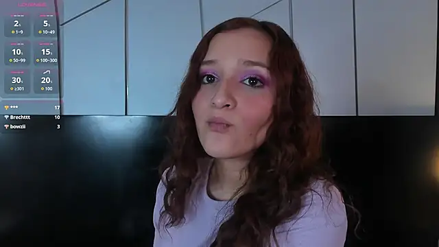 leahluna - Leahluna's free webcam - UK Sex Cams