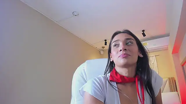 NahimiThompson webcam