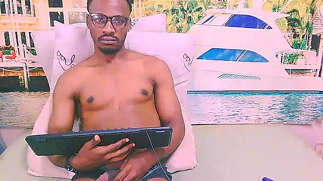 EbonyTiger69