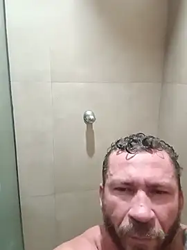 robertoluiz84 (Ask my age) - Tirar a bota 🥾