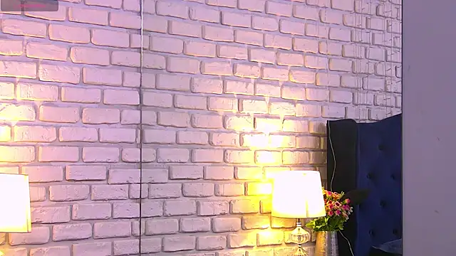 miablaire (F teen) - Twerk and oil ass + pussy play
