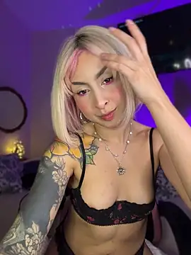 cinamoonn (F young) - Two Dicks in my little Pussy 🥵💗🍒