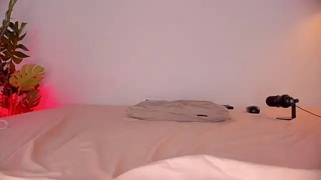 hot_booty_ - Hot_booty_'s free webcam - UK Sex Cams