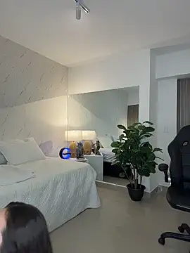 ava_blue webcam