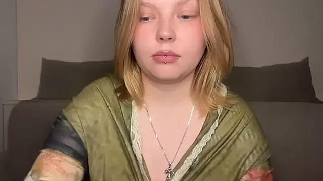 Ophelia_Ritz