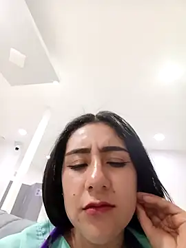caroline__07 (Ask my age) - Naked in the office + ticket