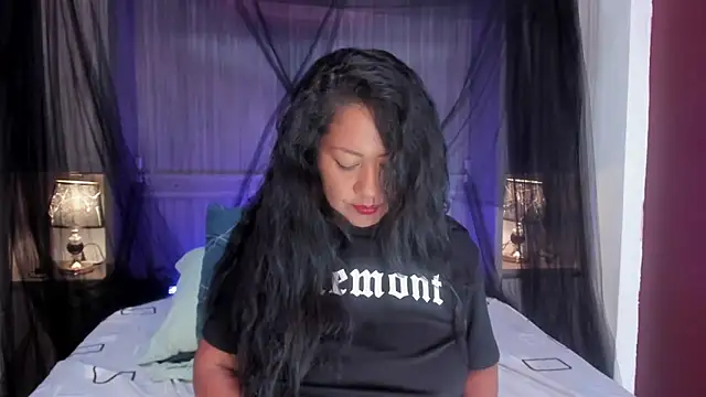 AllieBennet webcam