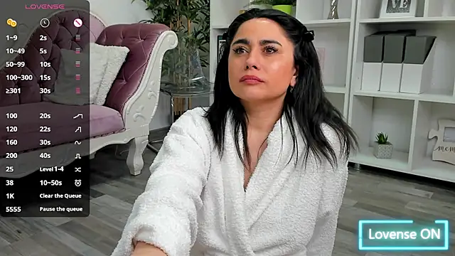 EmaBrownie webcam