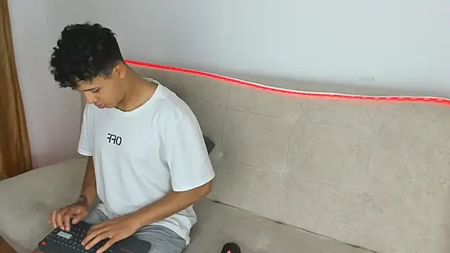 _Alex_Colton webcam