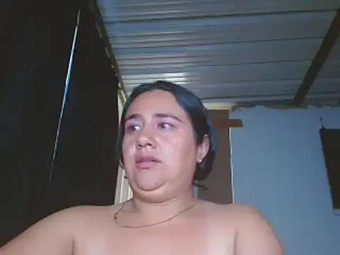 miabeautiful2 - Miabeautiful2's free webcam - UK Sex Cams