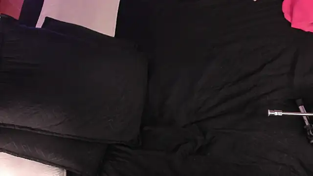 BellaBoobs_