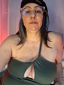 katy_randy1 - Katy_randy1's free webcam - UK Sex Cams