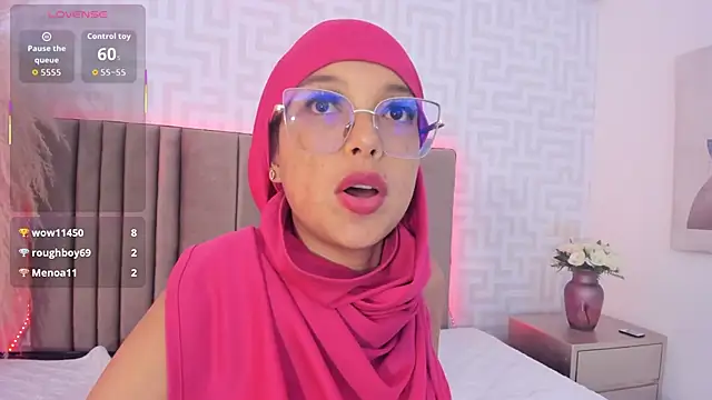 naishaa_
