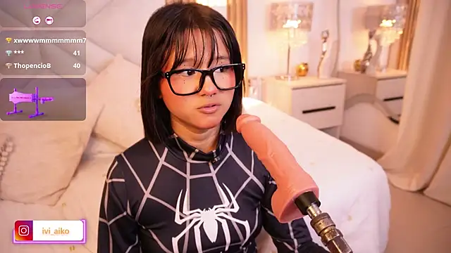 Ivi_Aiko webcam