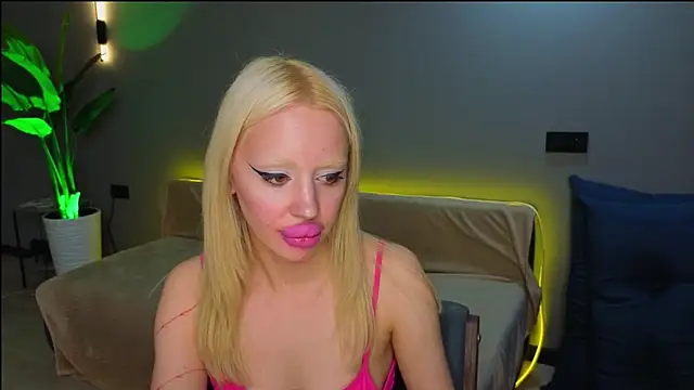 Luna_Beverly