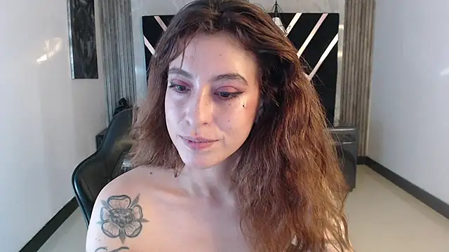 DamiaOshun_ch webcam