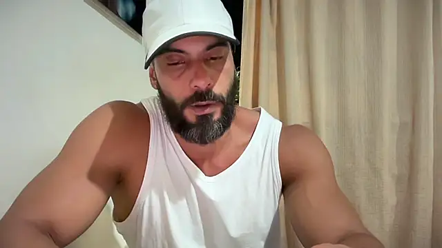 romeolovedark - Romeolovedark's free webcam - UK Sex Cams