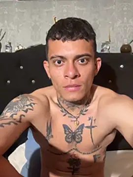 mrjustin_sebas - Mrjustin_sebas's free webcam - UK Sex Cams