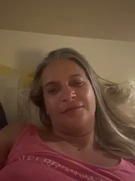 SweetLilTrouble webcam