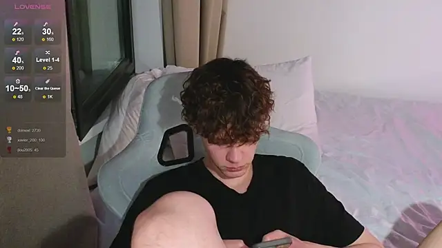 cute_thomas - Cute_thomas's free webcam - UK Sex Cams